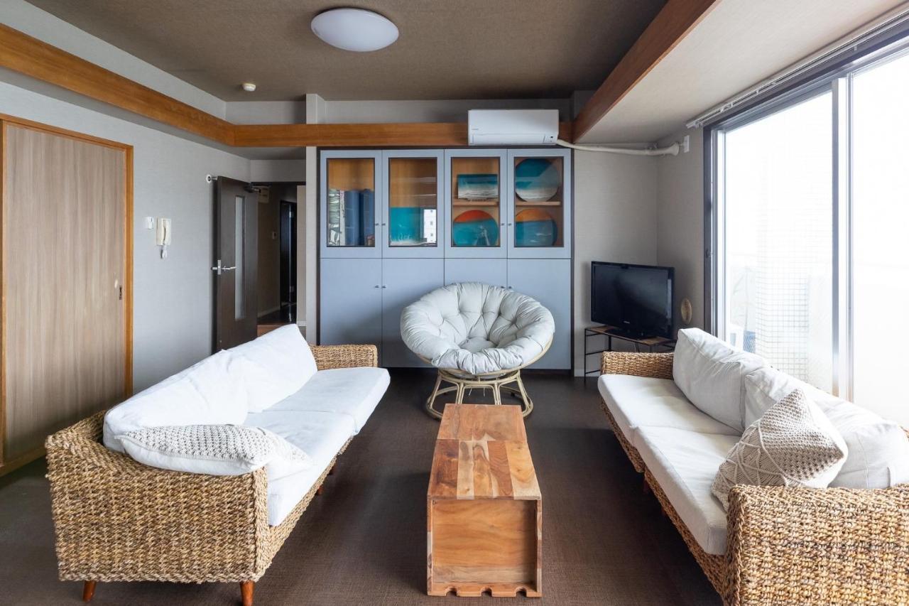 海まで徒歩1分。最上階の角部屋！アクセス抜群オーシャンビュー でのんびりstay Agarii Exteriör bild