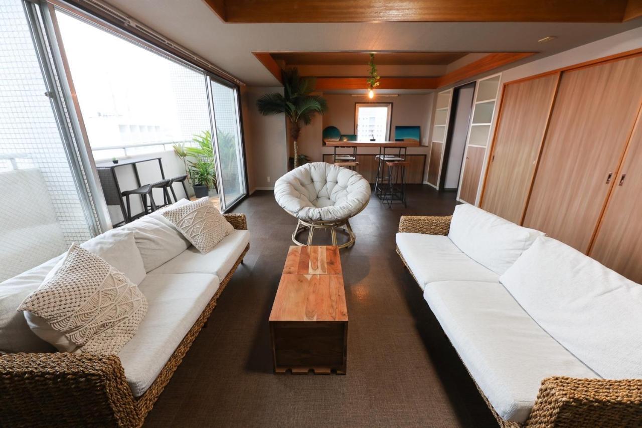 海まで徒歩1分。最上階の角部屋！アクセス抜群オーシャンビュー でのんびりstay Agarii Exteriör bild